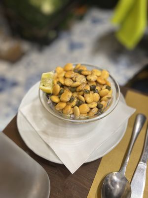 Lupin  at Amico Bio - Un Sorriso Integrale in Naples