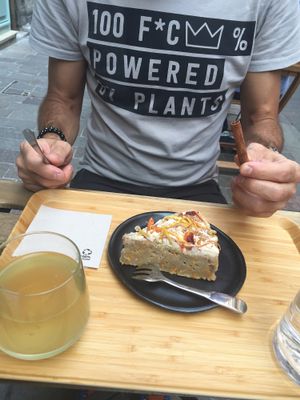 Carrot cake at Sovaga in Toulouse