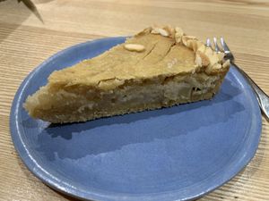 Galette du Rois at Sovaga in Toulouse