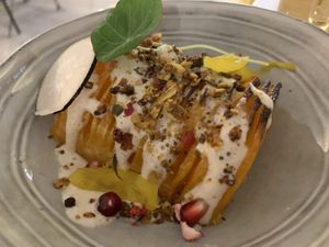 Vegan brunch (butternut squash hassleback) at Sovaga in Toulouse