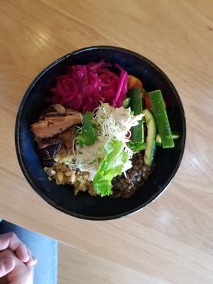 Quin' Bowl at Harmonie Bowl & Juice in Strasbourg