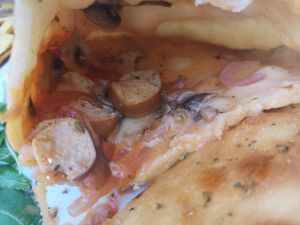 Inside calzone at Jardin Urbano in Valencia