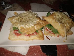 Hojaldre at Jardin Urbano in Valencia