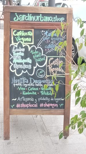  at Jardin Urbano in Valencia