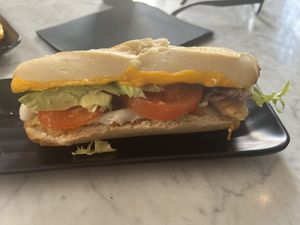 Broodje met huera  at Jardin Urbano in Valencia