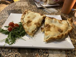 Calzone  at Jardin Urbano in Valencia