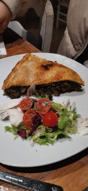 Dish they labeled empanada at Jardin Urbano in Valencia