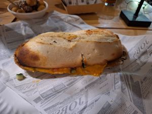 Bocadillo de Lomo at Jardin Urbano in Valencia