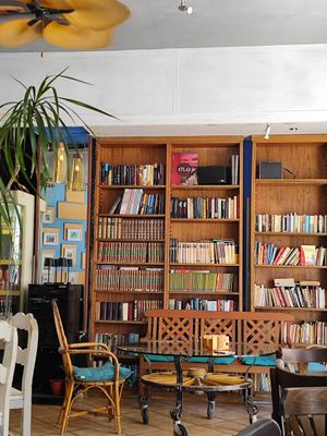 Interior at Jardin Urbano in Valencia