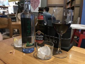 Liquid refreshment  at Jardin Urbano in Valencia