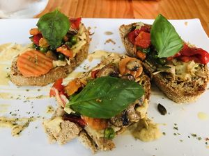 YUM! 🤩 at Jardin Urbano in Valencia