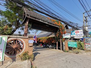 Ouyside at Chiang Mai Vegetarian Society in Chiang Mai