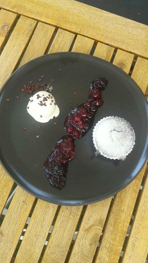 Nachtisch (non-vegan) at GUT LEBEN am Morstein in Westhofen