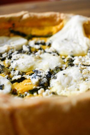 Quiche vegana de Queso mozarella, queso tipo cabra y espárragos. at Veganeria Le Muf in Mexico City