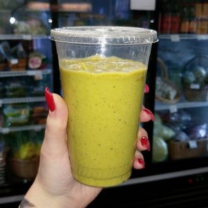 Green Godess Smoothie at Rachel's Cool Beans Cafe in Anacortes