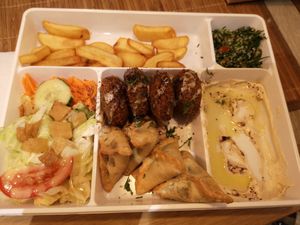 Vegan plate at Habibi in Strasbourg