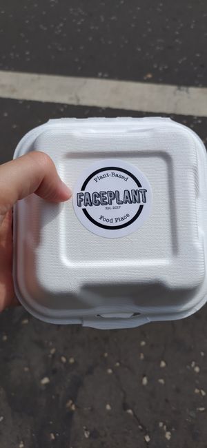 Box at FacePlant Foods in Edinburgh