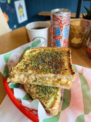 Mac sando  at FacePlant Foods in Edinburgh