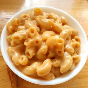 side of mac n cheese at FacePlant Foods in Edinburgh