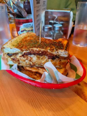 Mac and cheese toastie with bacon at FacePlant Foods in Edinburgh