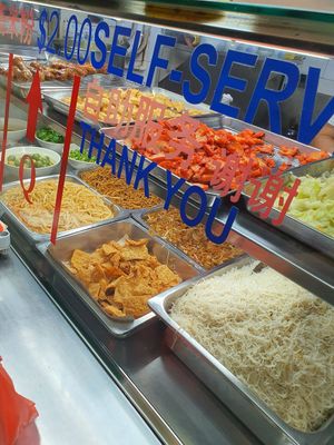 Economy mee hoon dishes ~ at Fu Yuan Vegetarian Stall - ABC Brickworks Market in Central Singapore