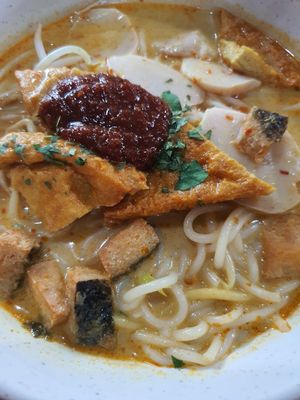 Laksa ~ 18/3/21 at Fu Yuan Vegetarian Stall - ABC Brickworks Market in Central Singapore