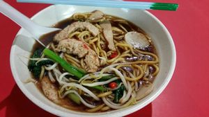 Sat special: Prawn noodle at Fu Yuan Vegetarian Stall - ABC Brickworks Market in Central Singapore