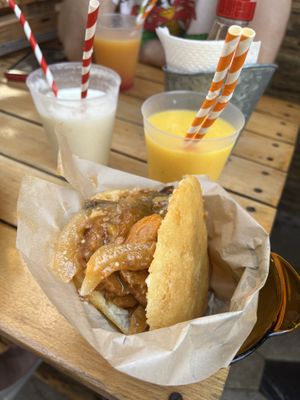 A few vegan options, went for the vegan sausage arepa - a bit oily and not the best vegan sausage ever but it was still enjoyable (however my friend was not a huge fan) nice staff  at Anchoita del Pana in Malaga