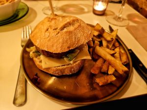 Voodoo no-chicekn burger. at Voodoo Restaurant in Badajoz