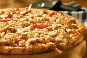 Prawns Pizza  at Pizza Hub in Arugam Bay