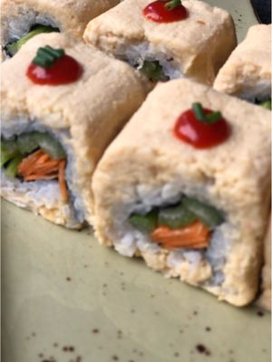 Hummus rainbow roll at YUZU in Istanbul