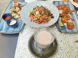 Pakoras, tofu skewer and noodles at Nishta in Dubrovnik