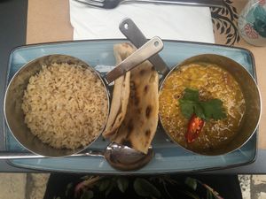 Dahl, rice and naan at Nishta in Dubrovnik