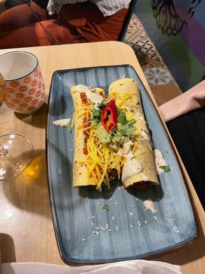 Main course: Tempehritos at Nishta in Dubrovnik