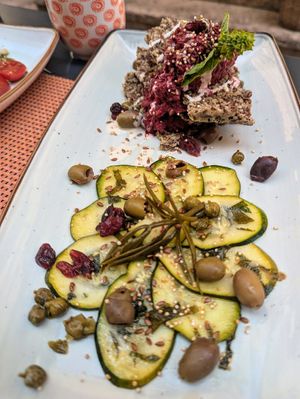 Tartar and carpaccio at Nishta in Dubrovnik
