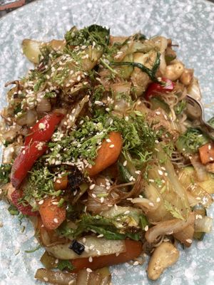 Pad thaï un peu trop épicé   at Nishta in Dubrovnik