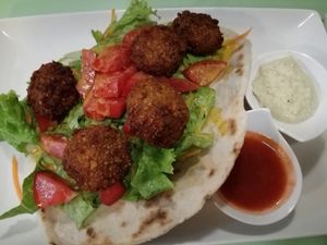 fallafels at Nishta in Dubrovnik