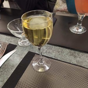 alcohol free white wine at Délices Veggies in Metz