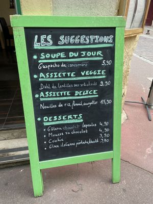 Menu  at Délices Veggies in Metz