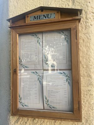 Menu outside of the restaurant  at Délices Veggies in Metz