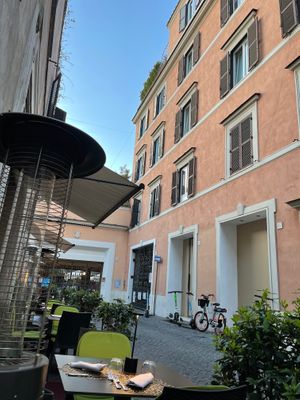 Lovely setting  at Il Margutta in Rome