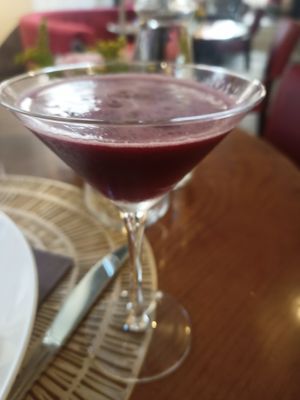 Violet mocktail at Il Margutta in Rome