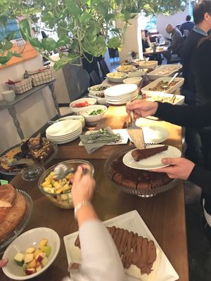 Buffet at Il Margutta in Rome