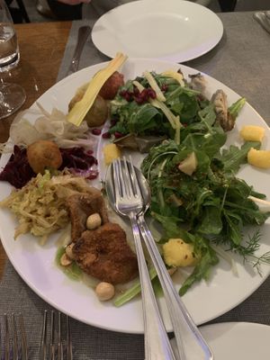 Entré share plate at Il Margutta in Rome