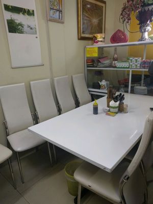 table at Loving Hut - Hoang Kim 88 in Ha Long