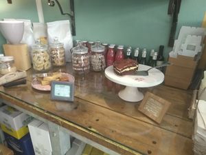 Sweets N juices at La Granadilla in Faenza