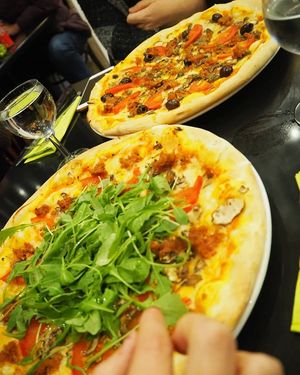 My friend's pizza at Happiz - Sablons in Paris