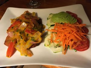 filete veg a la chorrillana at Restaurant Paracas in Paracas