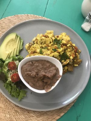 Scrambled tofu / tofu revuelto a la mexicana   at Nomada Organics & Gourmet in La Paz