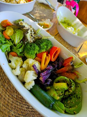 Vegan Buddha Bowl (you can add tofu fyi) Very big! at Nomada Organics & Gourmet in La Paz